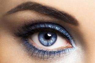 Свадебный макияж с синими тенями, синий макияж глаз