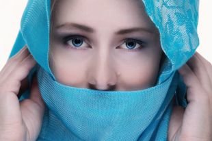 Естественный макияж для голубых глаз, миловидный восточный макияж